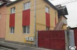 Casa individuala de vanzare, 200 mp, teren 300 mp, zona garii