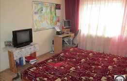 Casa individuala de vanzare, 200 mp, teren 300 mp, zona garii