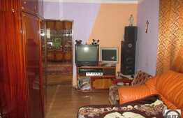 Casa individuala de vanzare, 200 mp, teren 300 mp, zona garii