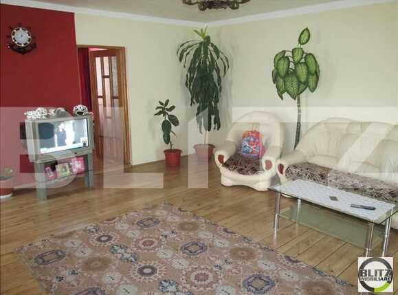 Casa de vânzare 6 camere Dambul Rotund - 19396CV | BLITZ Cluj-Napoca | Poza2