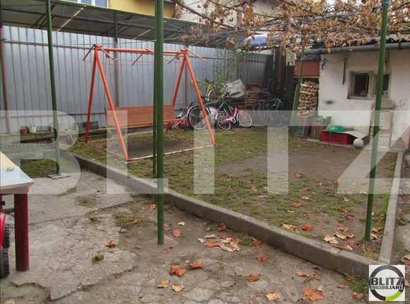 Casa de vânzare 6 camere Dambul Rotund - 19396CV | BLITZ Cluj-Napoca | Poza13