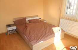 Casa de vanzare, 230 mp, 450 mp de teren si front la strada de 24 ml!