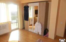 Casa de vanzare, 230 mp, 450 mp de teren si front la strada de 24 ml!