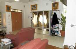 Casa individuala, 480 mp, teren 750 mp, zona linistita de case!