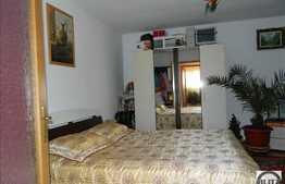 Casa cu 13 camere, 500 mp utili, 1500 mp teren, mobilata!