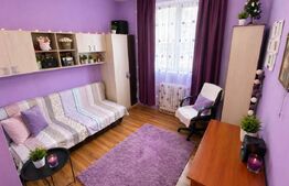 Apartament 4 camere, decomandat, etaj intermediar, Baciu
