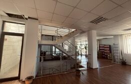 Spațiu birouri, 282 mp, parcari, terasa