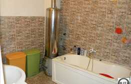 De vanzare apartament cu 2 camere decomandate, 63 mp utili