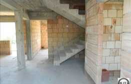 Casa de vanzare in zona Chinteni, 180mp utili. Semifinisata!