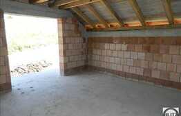 Casa de vanzare in zona Chinteni, 180mp utili. Semifinisata!