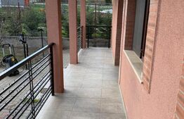 Casă individuală mobilată, 4 camere, teren 400mp foișor complet utilat