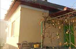 Casa individuala cu 2 camere, 72 mp utili, 2032 mp teren!