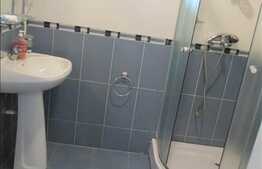 Casa de inchiriat, 450 mp, garaj, zona cu acces facil!