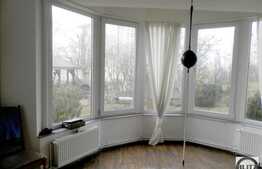 De vanzare casa 400 mp, D+P+E+M cu 1815 mp teren si front de 20 ml, zona Donath