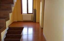 Casa cuplata, 140 mp, teren 320 mp, zona linistita de case