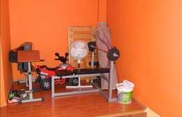 Casa cuplata, 140 mp, teren 320 mp, zona linistita de case