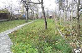 Casa cuplata, 140 mp, teren 320 mp, zona linistita de case