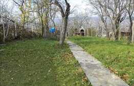 Casa cuplata, 140 mp, teren 320 mp, zona linistita de case