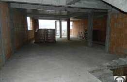 Casa individuala  de vanzare, 420 mp utili si 700 mp teren! Locatie de vis!