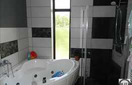 De vanzare casa individuala, zona Real, 480 mp utili cu teren 2000 mp