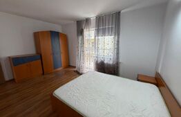 Apartament 3 camere, etaj intermediar, parcare, zona Eroilor 