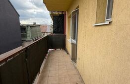 Apartament 3 camere, etaj intermediar, parcare, zona Eroilor 