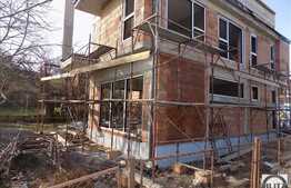 Casa cu 6 camere, 268 mp, 420 mp teren, zona exclusivista!