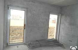 Duplex de vanzare cu 107 mp, 150 mp de teren, semifinisat! Zona Terra!