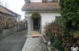 Casa de vanzare, 312 mp, cu teren de 651 mp si front la strada de 13 ml, Iris!