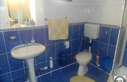 Casa de vanzare, 312 mp, cu teren de 651 mp si front la strada de 13 ml, Iris!