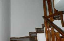 Casa de vanzare, D+P+E+M, 600 mp plus 660 mp gradina