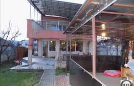 Casa individuala, 160 mp, teren 500 mp, zona linistita de case si vile