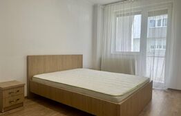 Apartament 3 camere, 70 mp total, acces pietonal Vivo