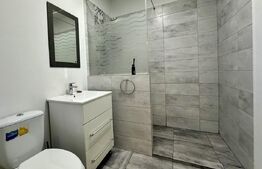 Apartament 3 camere, 70 mp total, acces pietonal Vivo