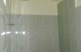 Casa individuala, 40 mp, 957 mp teren, zona de case