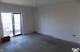 Duplex cu 5 camere, 155 mp, teren de 250 mp, semifinisat, zona linistita!