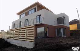 Duplex cu 5 camere, 155 mp, teren de 250 mp, semifinisat, zona linistita!