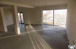 Duplex cu 5 camere, 155 mp, teren de 250 mp, semifinisat, zona linistita!