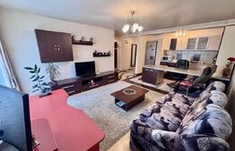 Apartament 3 camere, 65 mp, parcare, intermediar, zona Teilor