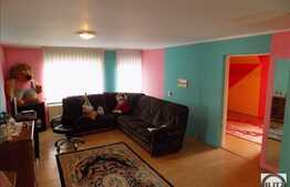 Casa cu 6 camere, 324 mp, teren 1000 mp, partial mobilata, zona linistita!