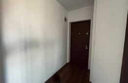 Apartament cu 3 camere, 72 mp, cu parcare, in zona Eroilor.