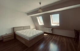 Apartament cu 3 camere, 72 mp, cu parcare, in zona Eroilor.