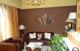  Casa cu spatii multiple in cartierul Andrei Muresanu