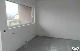 Duplex in zona Tineretului ! 4 camere, teren de 350! C.F disponibil! 