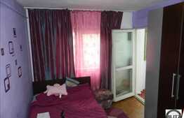 De vanzare apartament cu 3 camere, decomandat, 67 mp, cu  parcare subterana