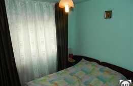 De vanzare apartament cu 3 camere, decomandat, 67 mp, cu  parcare subterana