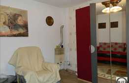 Casa cuplata, 50 mp, curte comuna, teren 190 mp, mobilata, zona semicentrala!