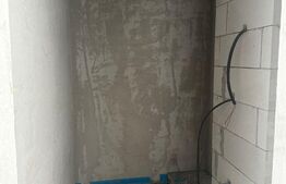 Apartament 2 camere, semifinisat, imobil nou zona Intre Lacuri
