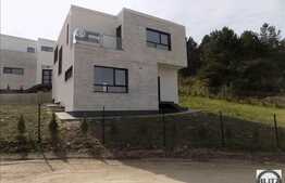 Casa individuala 120 mp, 500 mp teren, zona linistita!