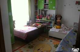 Duplex cu 5 camere, 85 mp utili, teren 220 mp, mobilat, zona linistita!